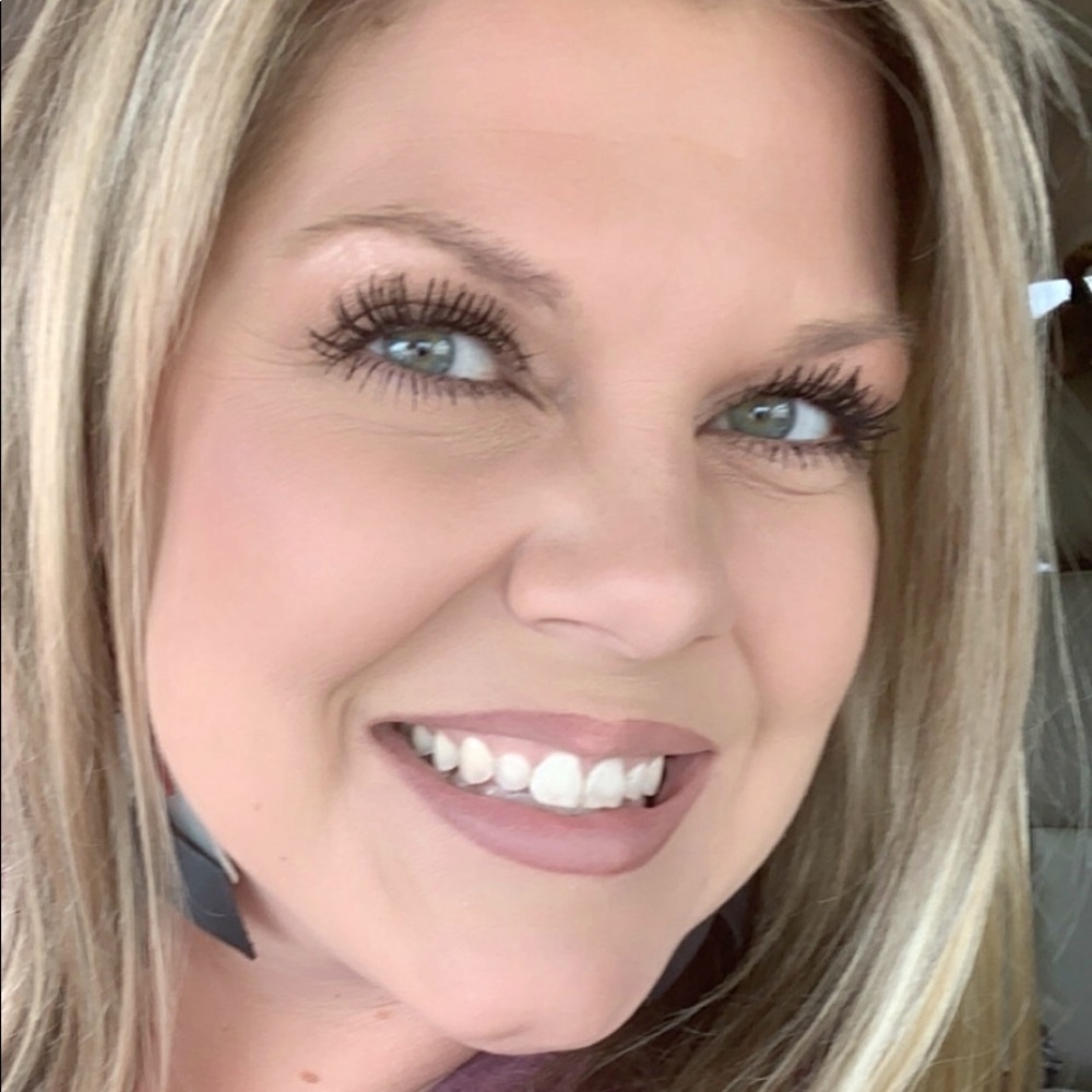 Meet your Posher, Heather